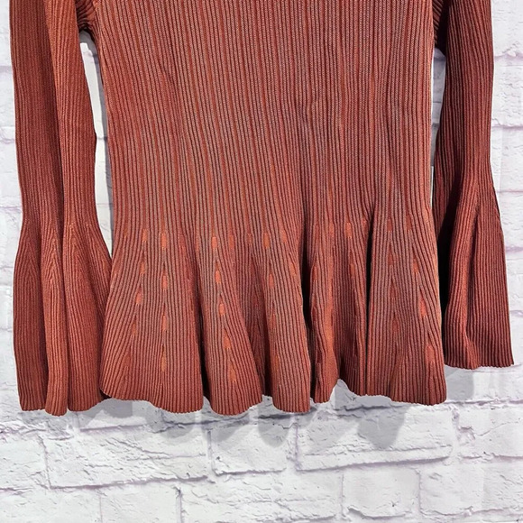 Eva Mendes by New York & Company Bell Sleeve Peplum Sweater Size Large - Picture 7 of 12